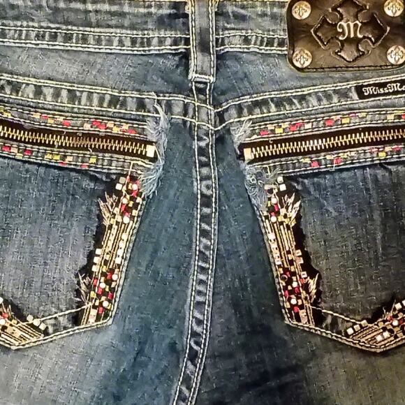 Miss Me Signature Cuffed Capri Jeans – Size 32 – Statement Style! - Picture 3 of 6